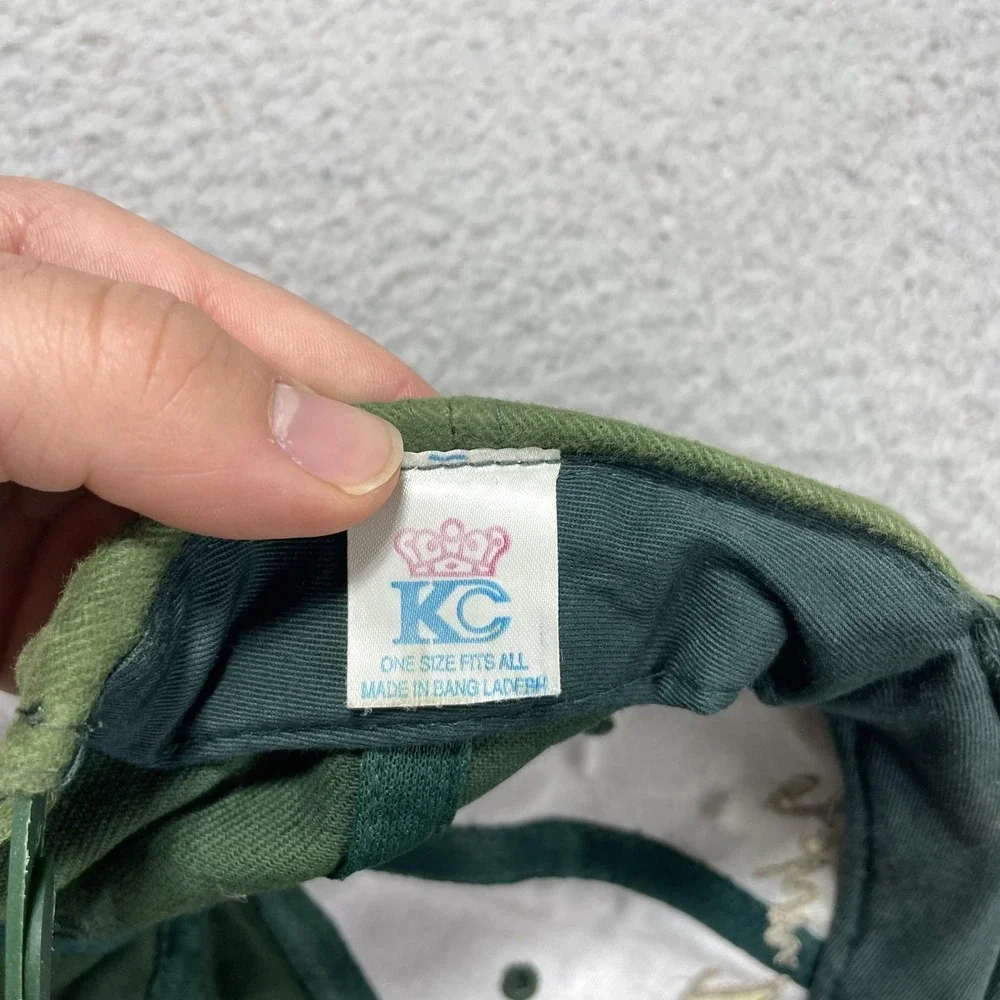 John‎ Deere KC Hat Cap Snap Back One Size Mens Green Script Logo VTG Embroidered